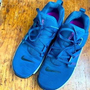 Nike Free Metcon shoes